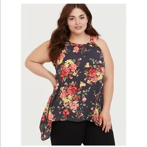 Womens Torrid Dark Grey Floral Georgette Sharkbite Goddess Tank SIZE 3 like new